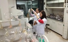  一圖一故事丨披星戴月，奔波在河道與實驗室之間的監測組